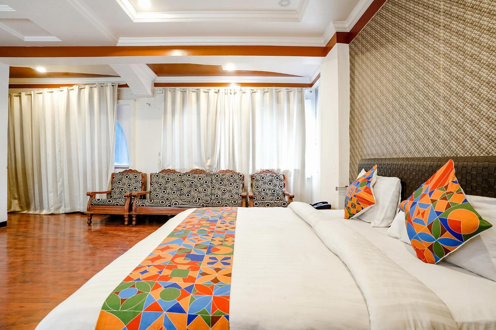 Fabhotel Silver Inn II นาสิก ภายนอก รูปภาพ